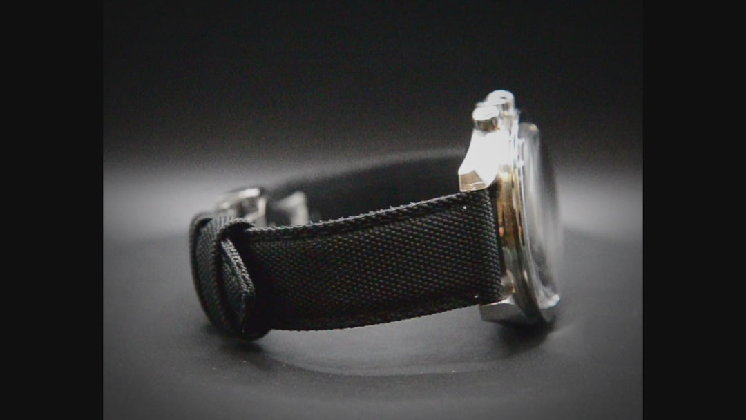 Sailcloth waterproof watch strap. Deployment clasp.